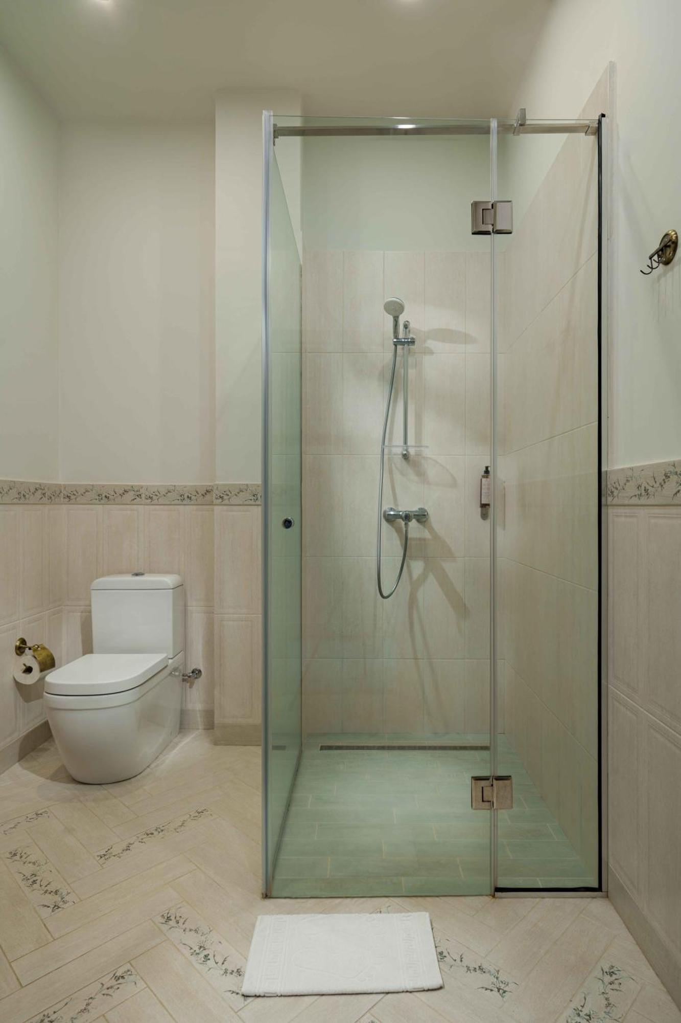 Grand Hotel Gyumri By Apricot Hotels Exterior photo
