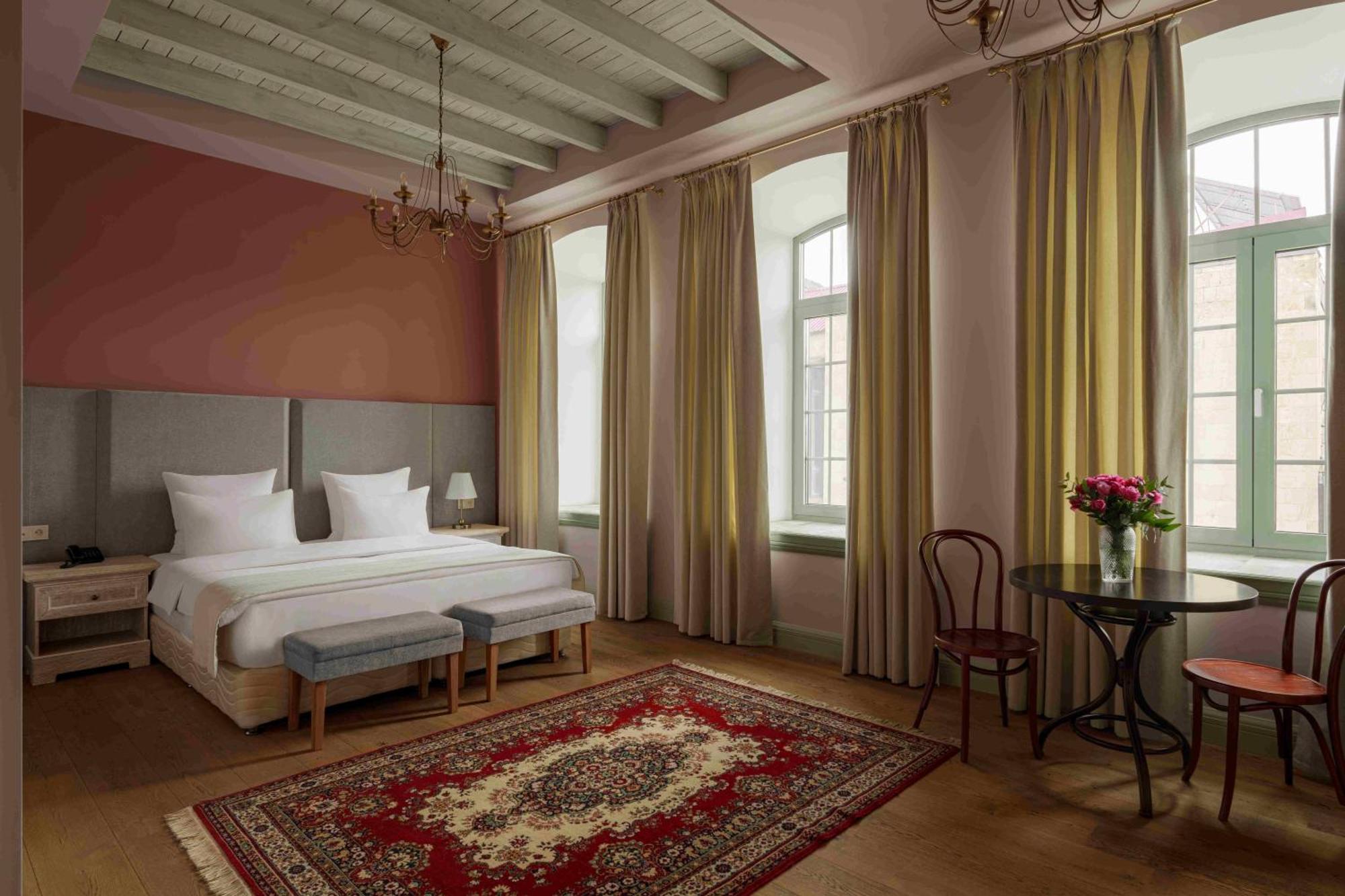 Grand Hotel Gyumri By Apricot Hotels Exterior photo
